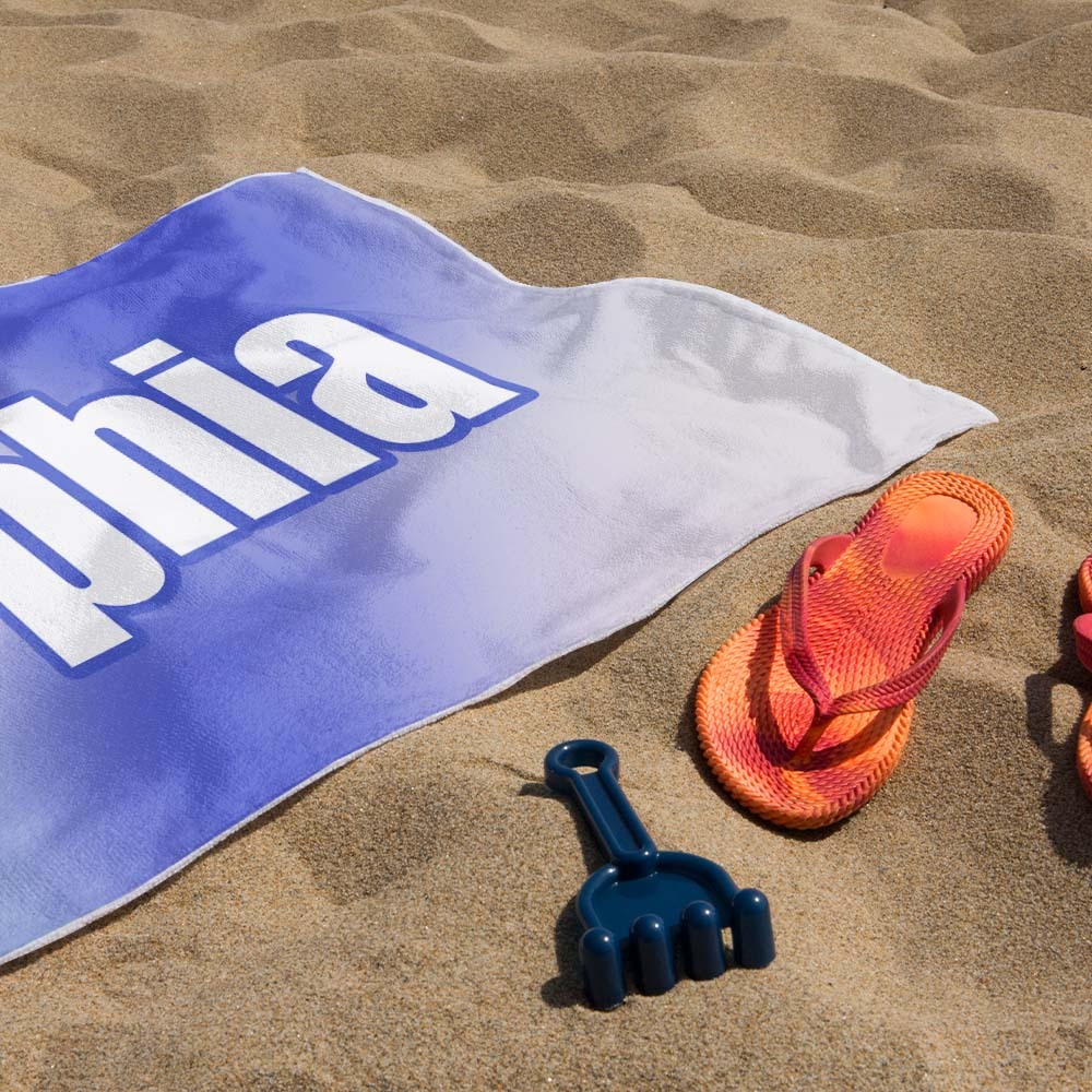 Benutzerdefiniertes Strandtuch Ombre Benutzerdefinierter Name Strandtuch Personalisiertes Geschenkhandtuch - dephotoblanket
