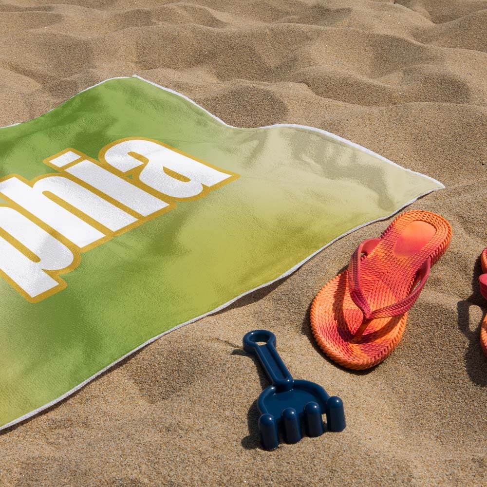 Benutzerdefiniertes Strandtuch Ombre Benutzerdefinierter Name Strandtuch Personalisiertes Geschenkhandtuch - dephotoblanket