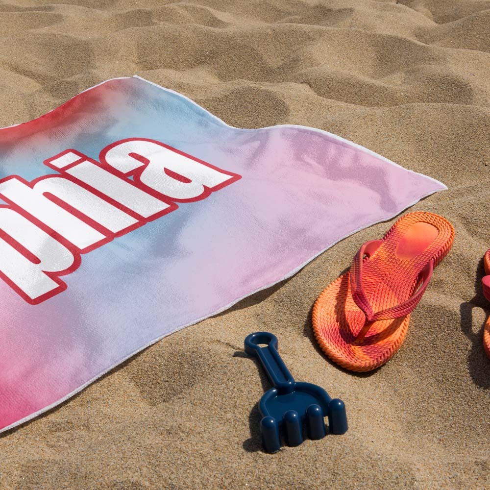 Benutzerdefiniertes Strandtuch Ombre Benutzerdefinierter Name Strandtuch Personalisiertes Geschenkhandtuch - dephotoblanket