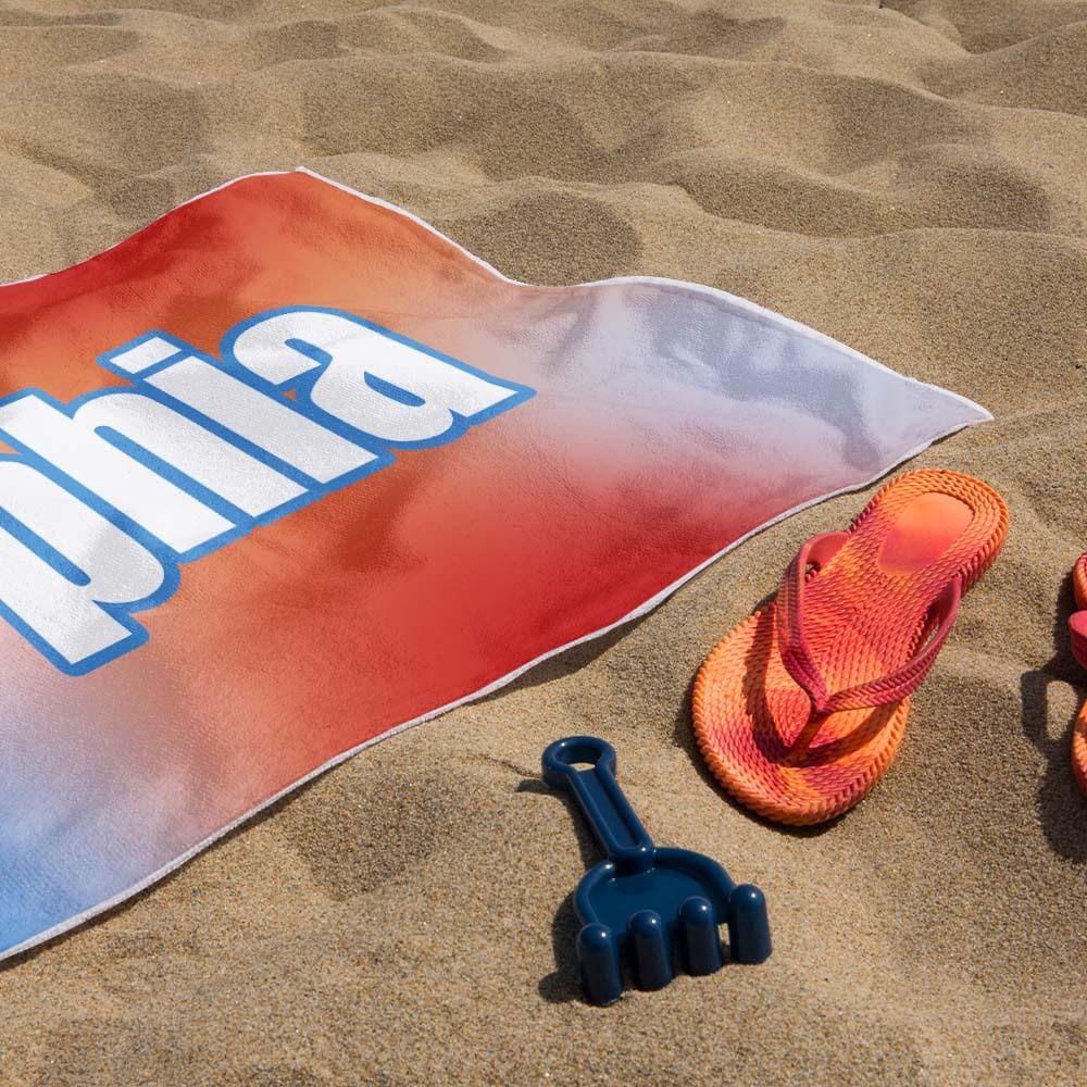 Benutzerdefiniertes Strandtuch Ombre Benutzerdefinierter Name Strandtuch Personalisiertes Geschenkhandtuch - dephotoblanket
