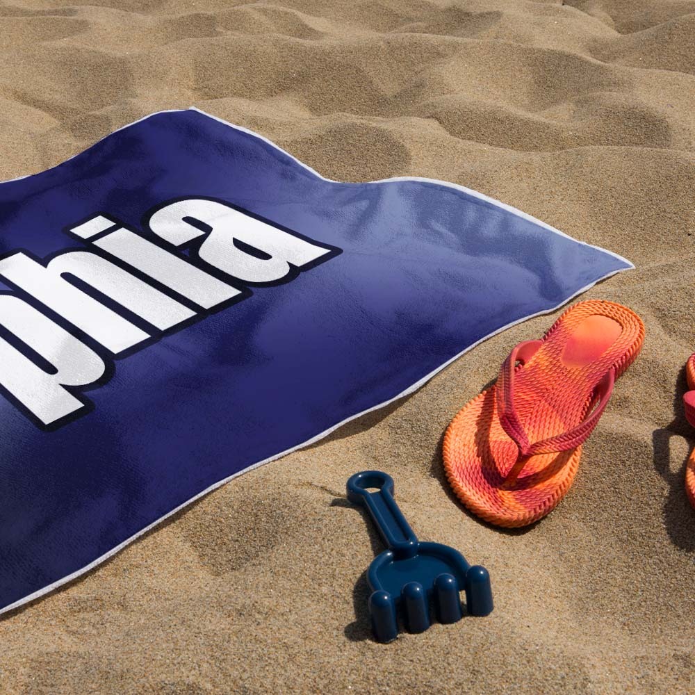 Benutzerdefiniertes Strandtuch Ombre Benutzerdefinierter Name Strandtuch Personalisiertes Geschenkhandtuch - dephotoblanket