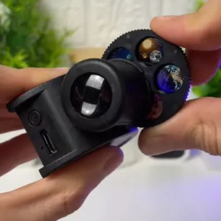 Individuell Gestaltbarer Sternen- Und Galaxienprojektor Als Nachtlicht Für Die Schlafzimmerdekoration – Ein Geschenk Für Kinder Und Erwachsene