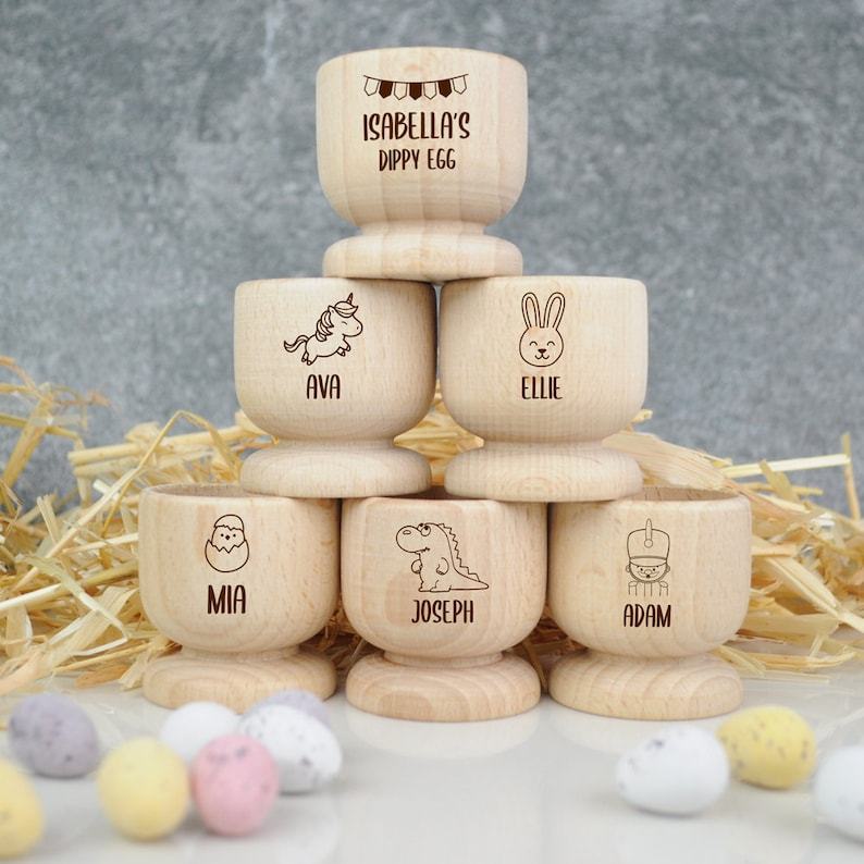 Coquetier Personnalisé, Coquetier En Bois Gravé, Cadeau De Pâques Pour Les Enfants, Porte-oeuf Dippy - MapLunelampeFr