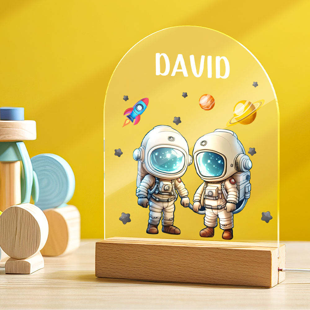 Lampe De Chevet Pour Enfants Astronaute Personnalisée Avec Nom Cadeau Parfait Personnalisé Pour Bébés Enfants Avec Veilleuse Étoile Et Nuage - maplunelampefr
