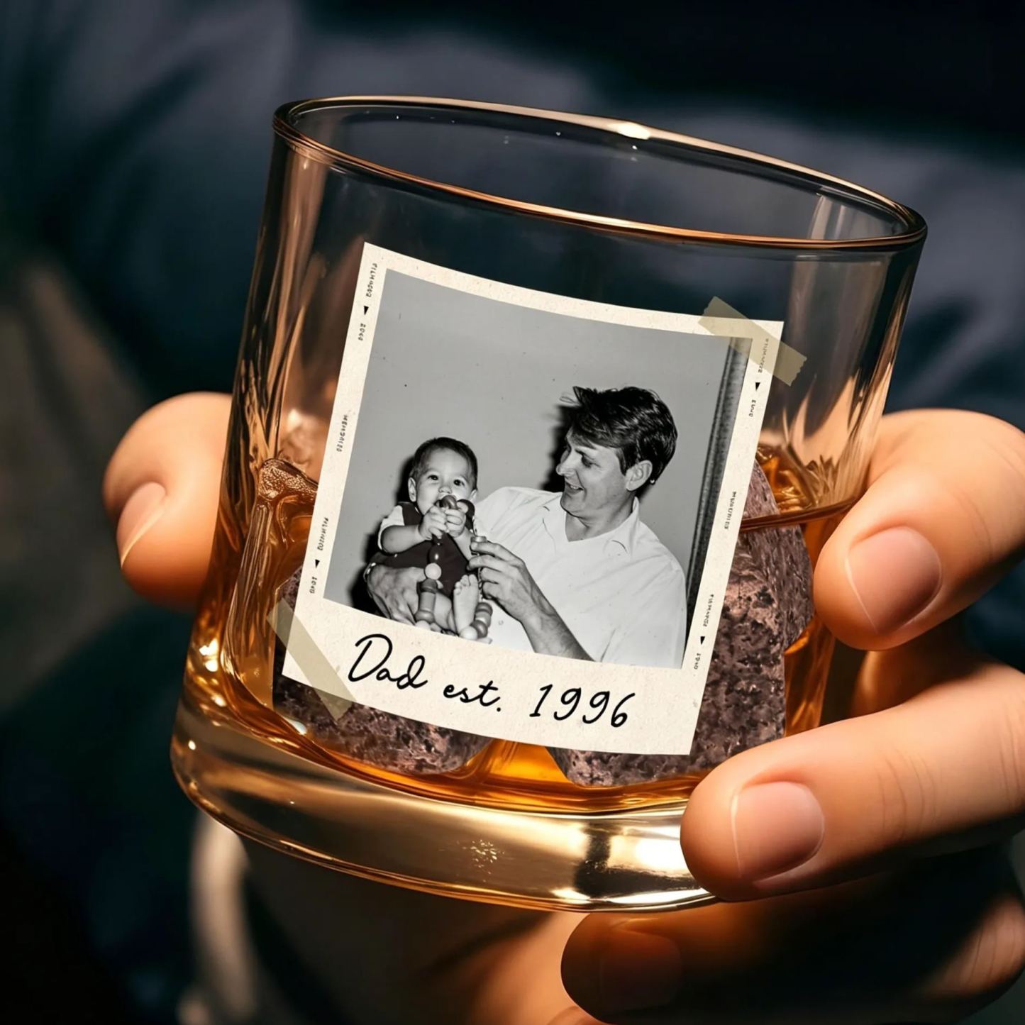 Cadeaux papa, Cadeaux pour papa, Photo personnalisée Papa Est Verre à whisky, Cadeau grand-père, Verre papa, Cadeaux pour lui, Portrait Photo Grand-père Verre, Nouveau papa - MapLunelampeFr