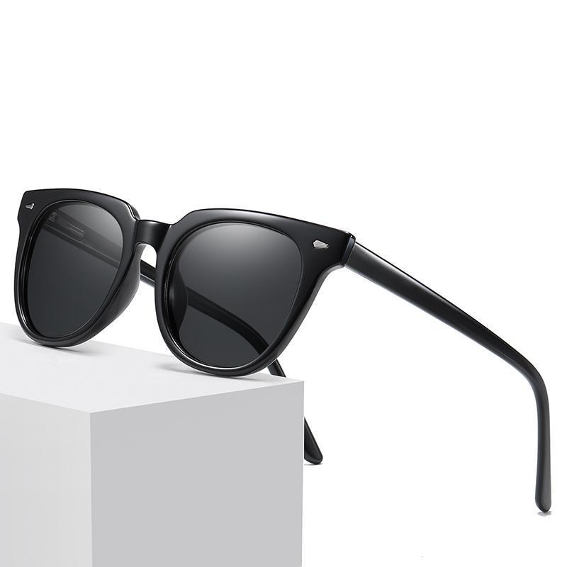 Duncan - Classic UV400 Protective Polarized Beach Sunglasses - Transparent Tea/Blue Pink - mymoonlampuk