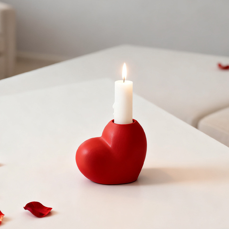Valentine's Day Gift Heart-Shaped Ceramic Candle Holder Stylish Romantic Decor for Anniversaries Date Nights