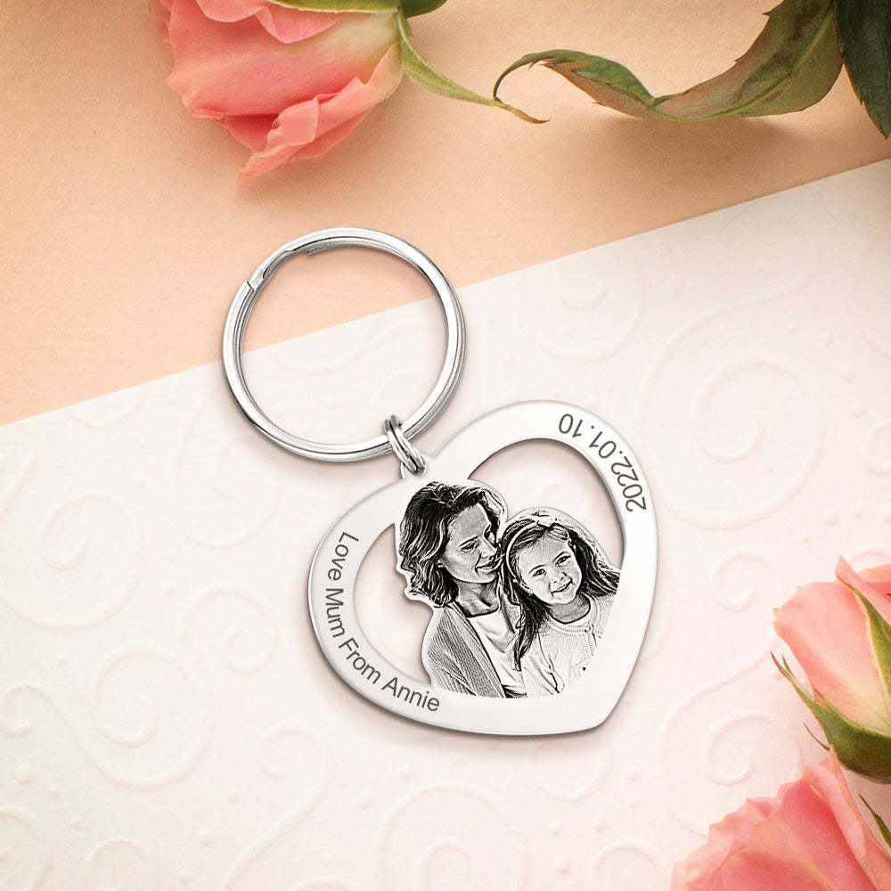 Mother's Day Gift Custom Heart Keychain Personalised Engraving Keychain for Mum