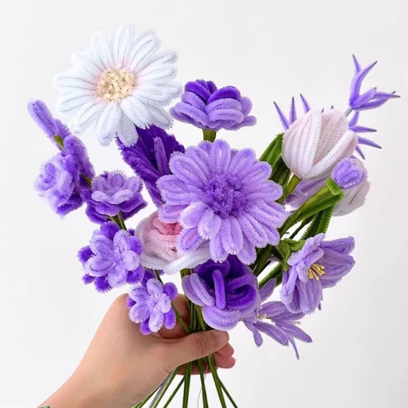 Handmade Crochet Flower Bouquet, Everlasting Twist Stem Flowers, Mother’s Day Gift for Mum, Birthday & Graduation Gift for Sister, Friend or Girlfriend