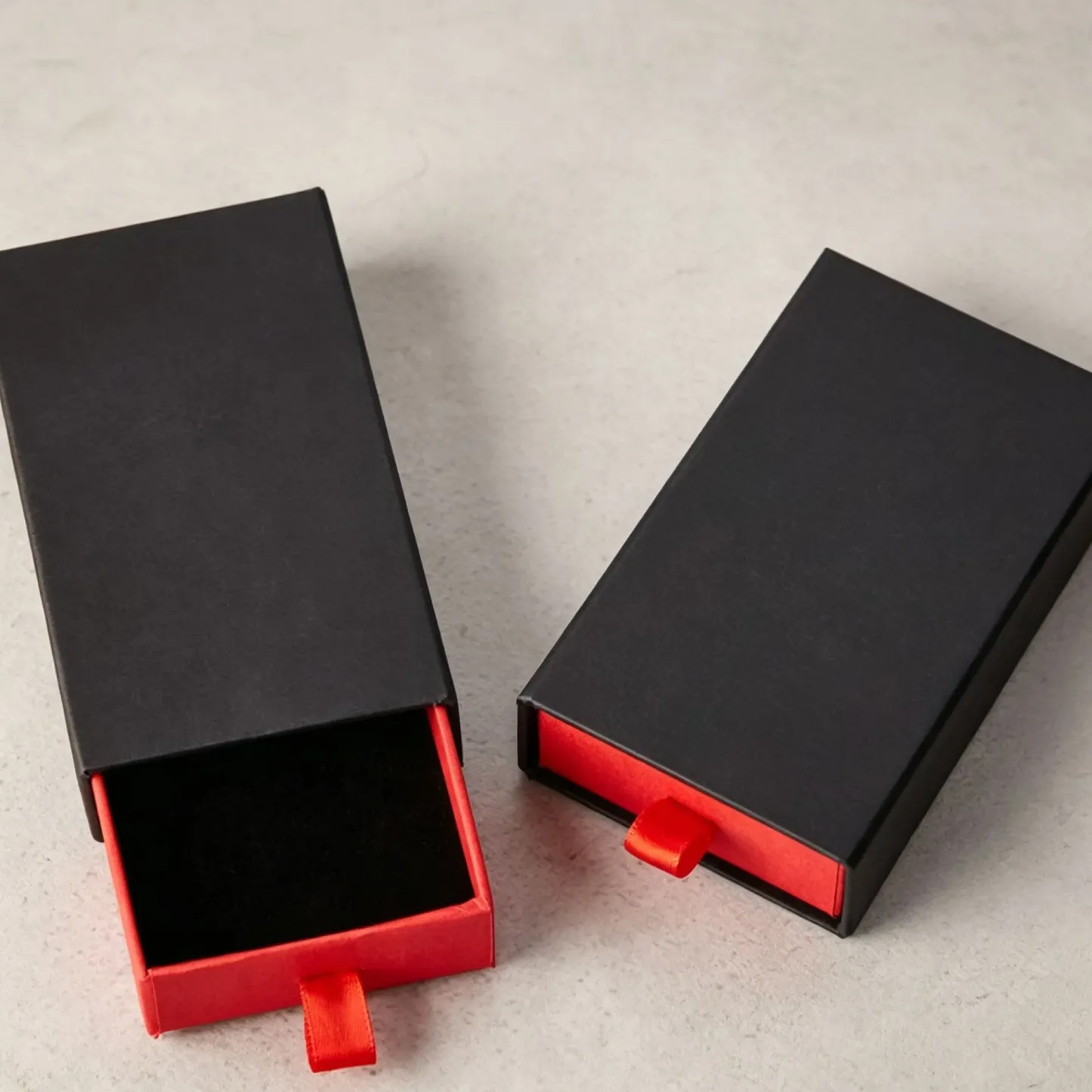 Black Little Gift Box (3.94" x 2.36" x 0.98")