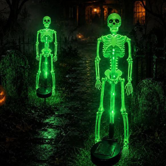 Halloween Solar Skeleton Ground Lights, Waterproof Outdoor Scary Skull Garden Stake Lights, Horror Yard Decorations for Halloween Party, Patio, Lawn & Graveyard Decor - MyMoonLampUk
