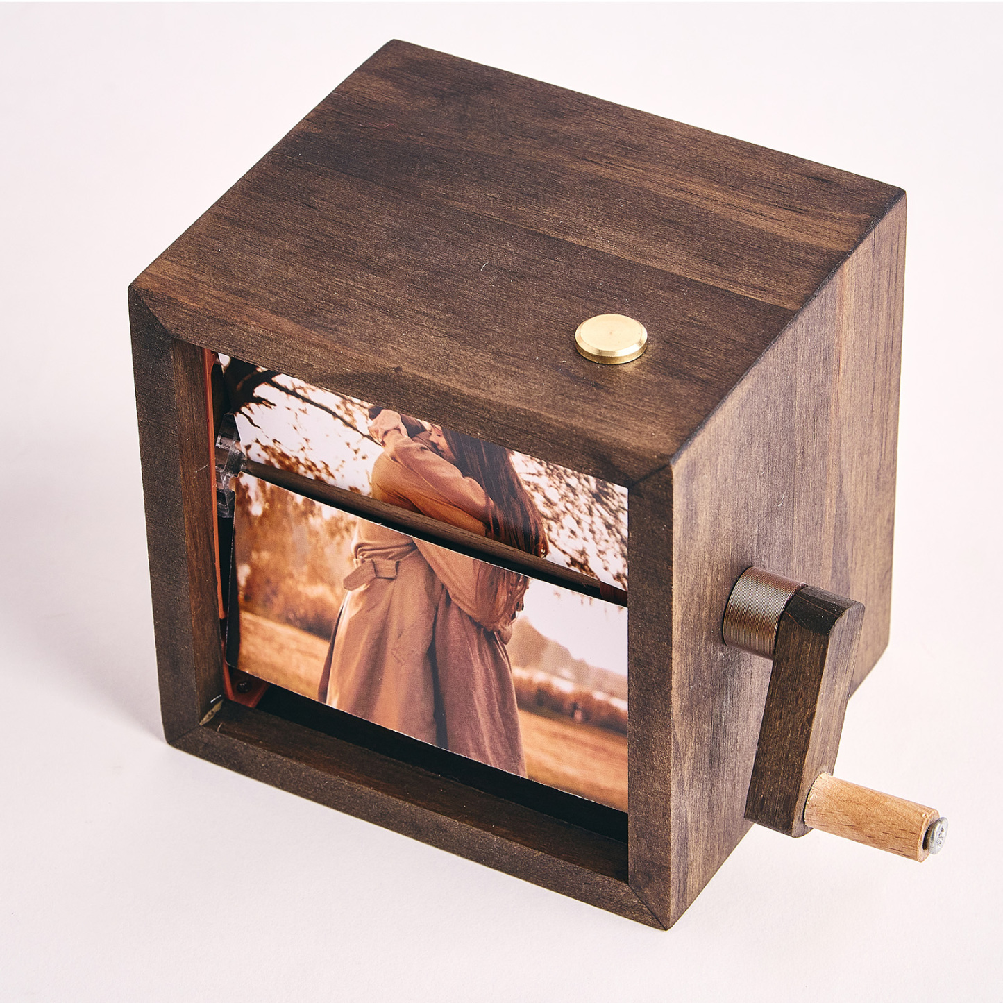 Custom Artisanal Flipbook Photo Display Personalized Walnut Hand-Cranked Cube with Light Perfect Gift - FaceBoxerUK