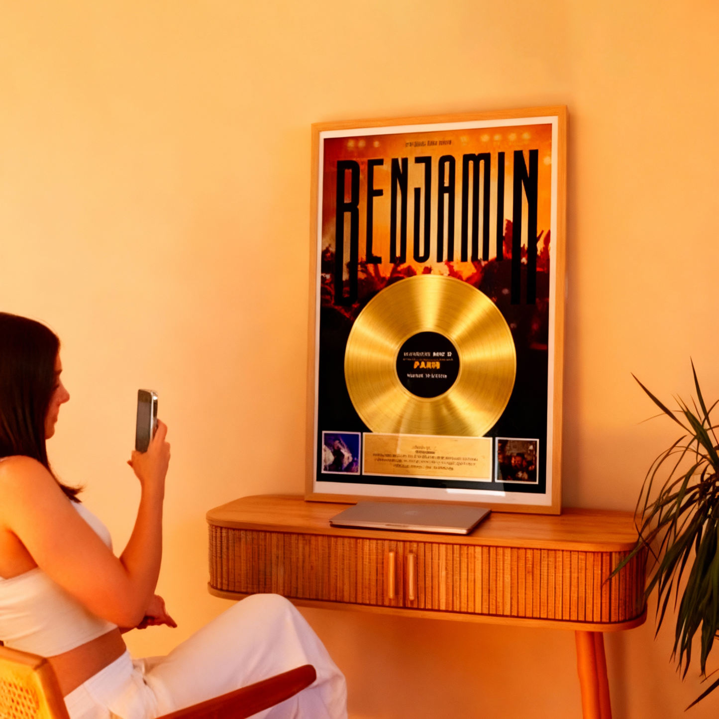 Personalized Golden Record Music Decor Anniversary Gift for Couple's On Valentine's Day - FaceBoxerUK