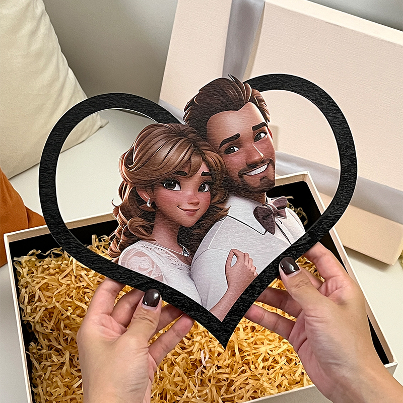 Personalized cartoon style photo heart-shaped frame - MyPhotoBoxerUk