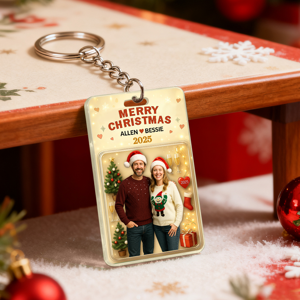 Personalized Christmas Action Figure Keychain, A Heartwarming Holiday Keepsake, Best Gift for Him