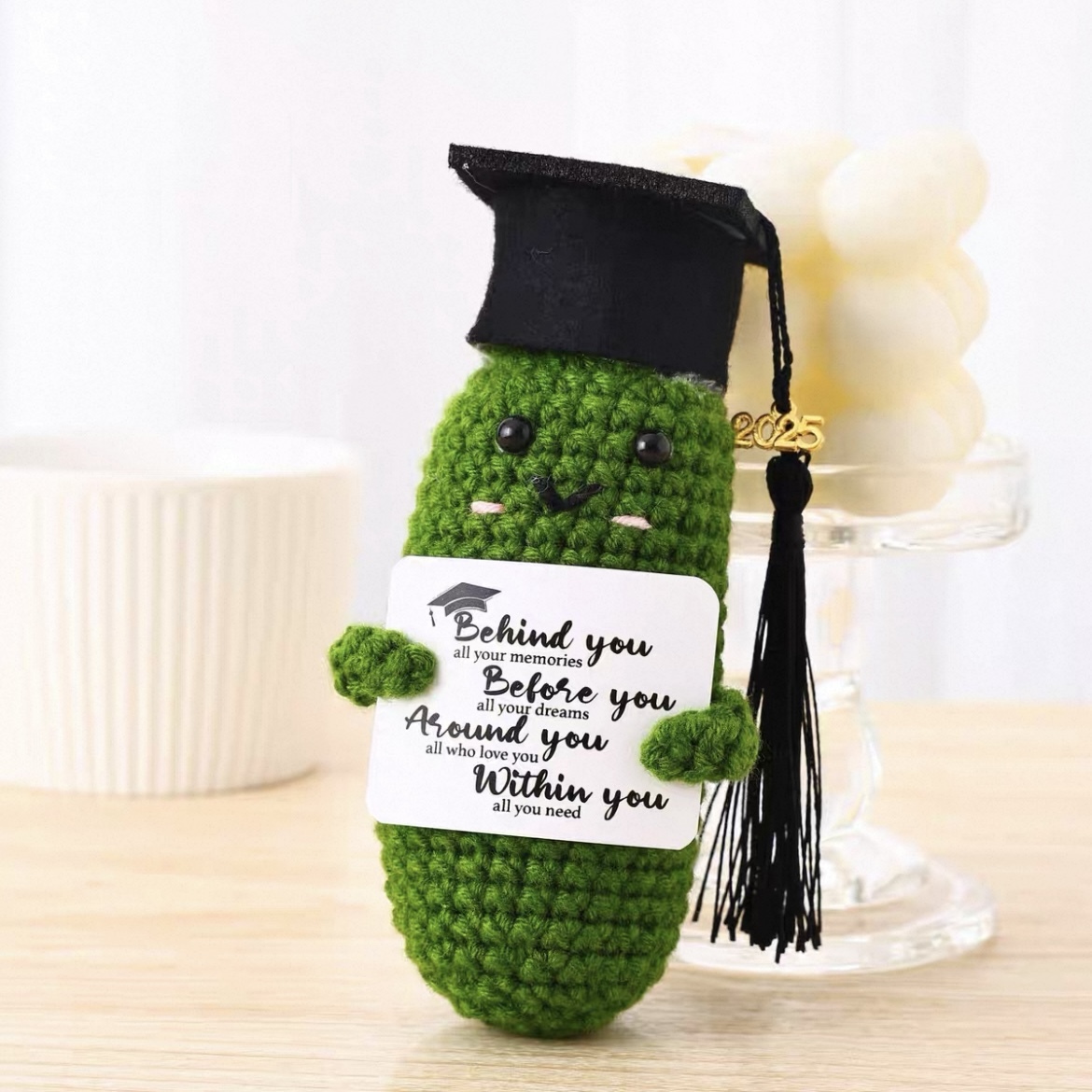 2025 Graduation Gift Doctoral Hat Handmade Crochet Positive Energy Doll Suitable for Friends, Classmates and Teachers