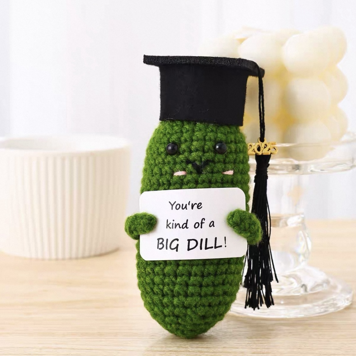 2025 Graduation Gift Doctoral Hat Handmade Crochet Positive Energy Doll Suitable for Friends, Classmates and Teachers
