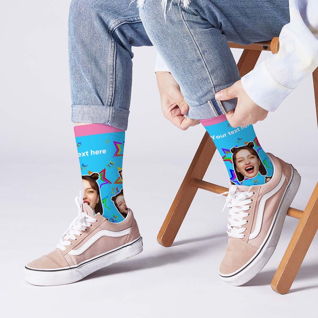 Photo D'étoiles De Couleur Personnalisée Sur Les Chaussettes - MaPhotocaleconFr
