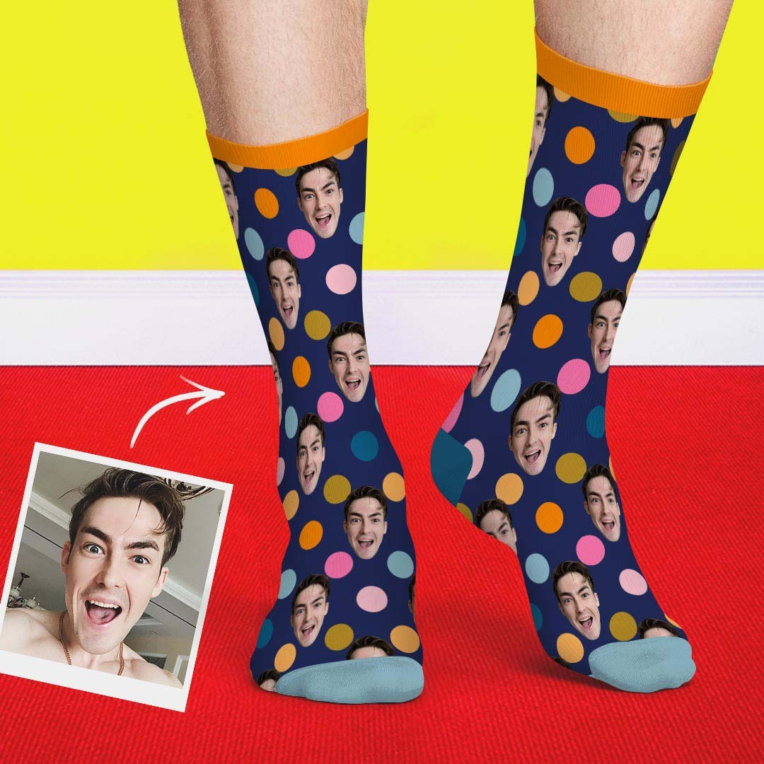 Chaussettes Personnalisées Visage Personnalisé Sur Des Chaussettes À Pois - MaPhotocaleconFr