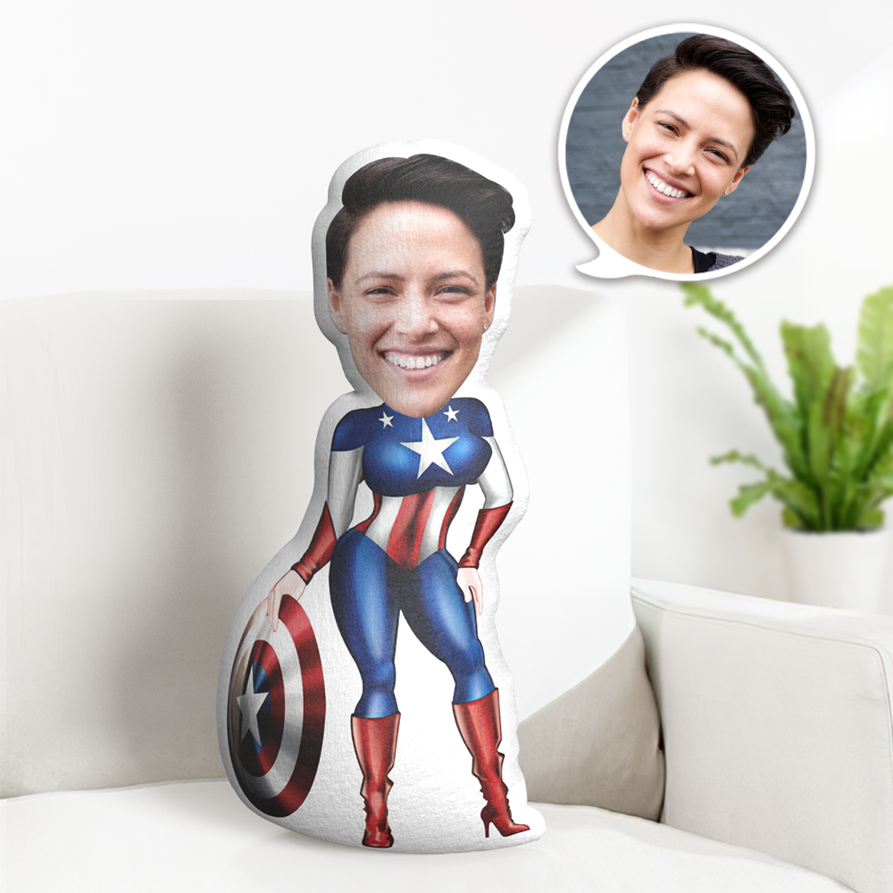 Coussin Personnalisé Avec Visage, Poupée Captain America Minime, Cadeau Pour Elle - MaPhotocaleconFr