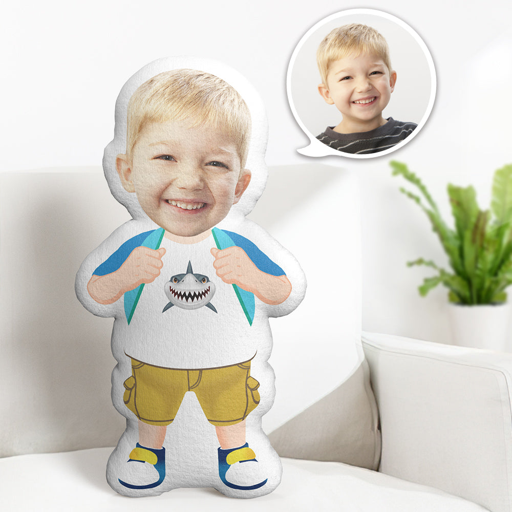 Coussin Décoratif Minime À Manches Courtes Avec Visage Personnalisé Et Motif Requin - MaPhotocaleconFr