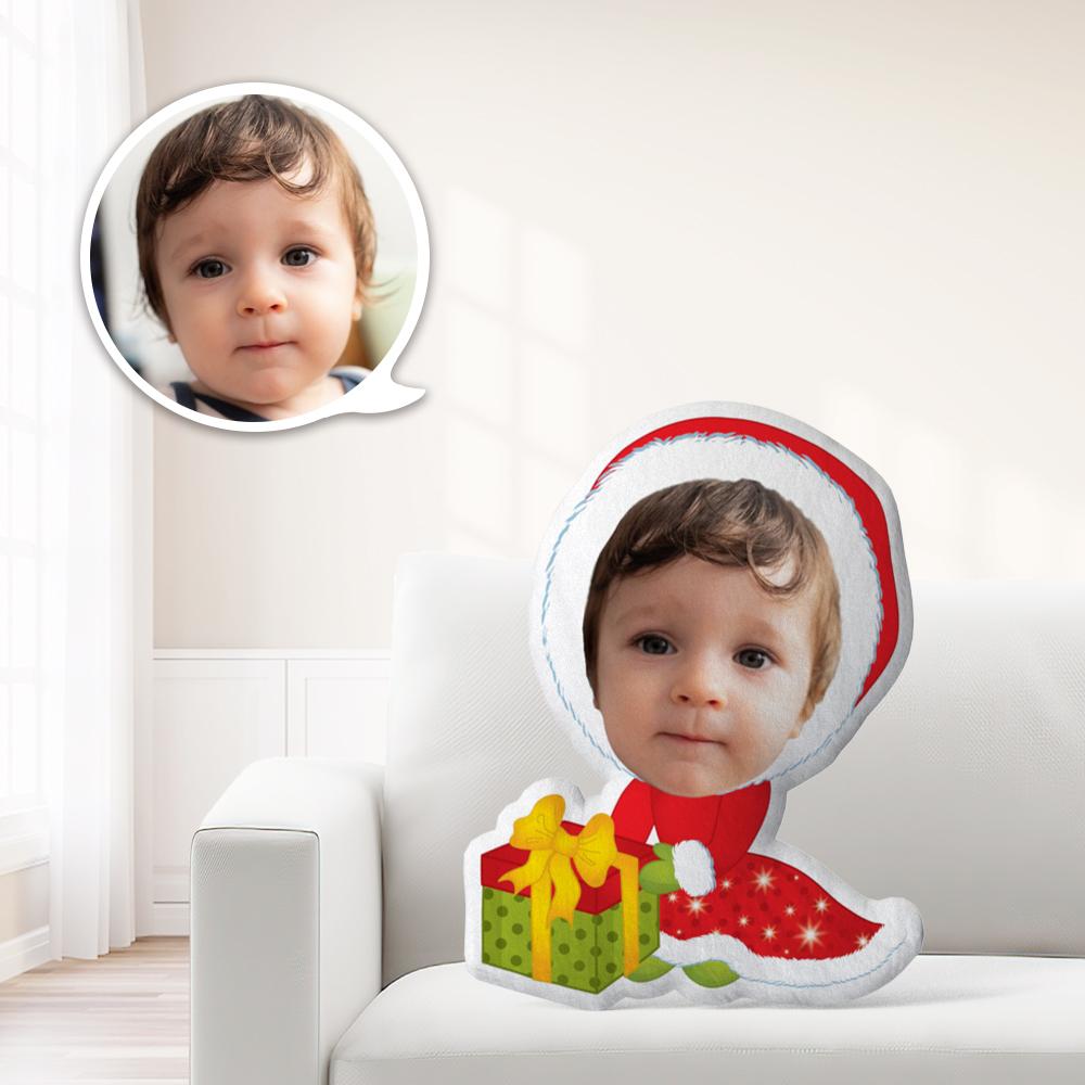 Coussin Décoratif Minime Personnalisé Avec Photo De Noël - Cadeau De Noël Unique - Coussin Décoratif Pour Une Petite Fille Tenant Des Cadeaux - MaPhotocaleconFr