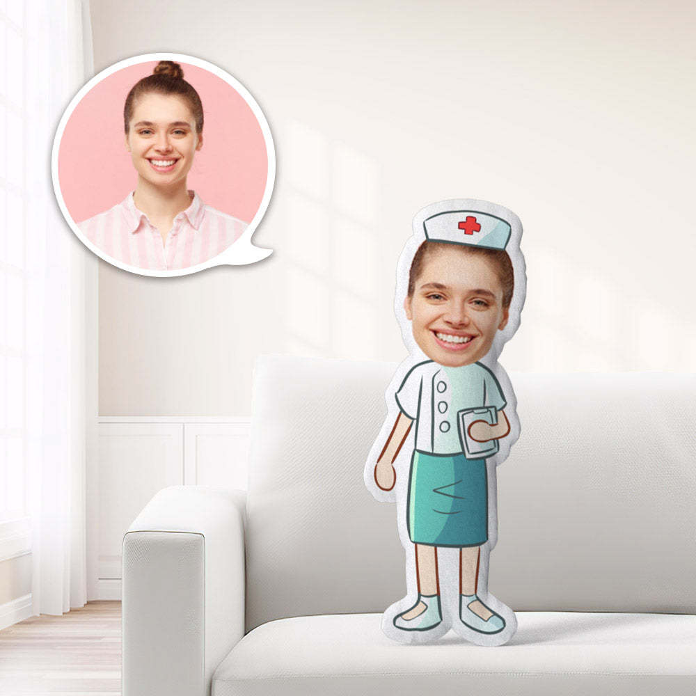 Coussin Décoratif Minime Petite Infirmière Personnalisé - Offrez À Votre Enfant Le Cadeau Le Plus Précieux. - MaPhotocaleconFr