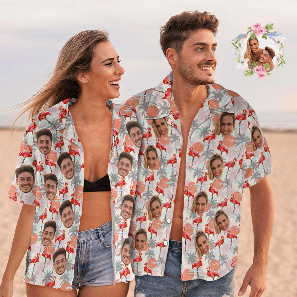 Couple De Visage Personnalisé Correspondant À Des Chemises Hawaïennes Flamingo Floral Valentine's Day Gift - MaPhotocaleconFr