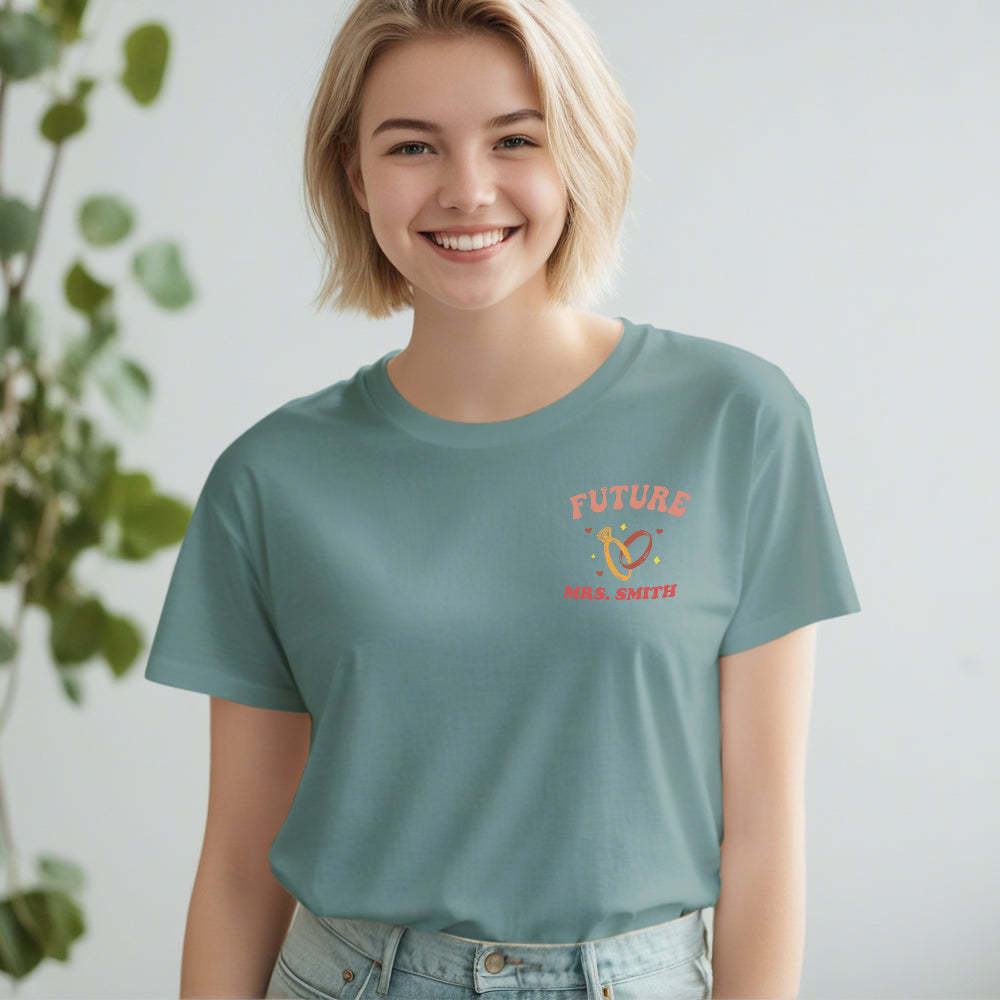 T-shirt Personnalisé In My Engaged Era Bachelorette Avec Nom, Cadeau De Fiançailles Pour Fête Prénuptiale De Mariage Pour Elle - MaPhotocaleconFr