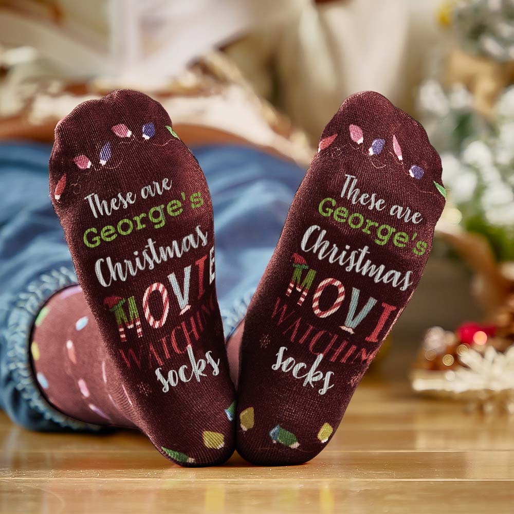 Chaussettes Avec Nom Personnalisé, Chaussettes Lumineuses De Noël Personnalisées, Chaussettes Pour Regarder Des Films, Joyeux Noël - MaPhotocaleconFr