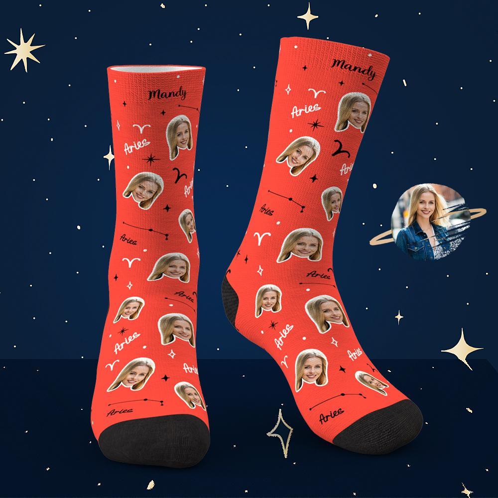 Chaussettes Porte-bonheur Bélier Personnalisées, Visage Personnalisé, Chaussettes Porte-bonheur Constellation Exclusives - MaPhotocaleconFr