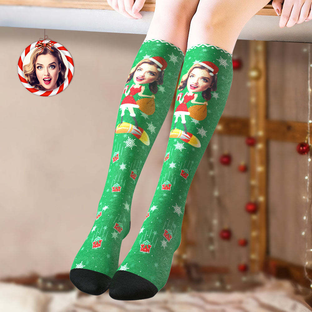 Chaussettes De Noël Personnalisées Avec Image Imprimée Haute Au Genou, Visage Personnalisé, Pinup Girl - MaPhotocaleconFr