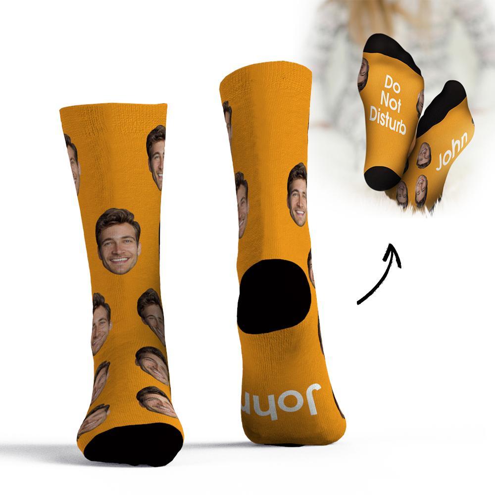 Chaussettes Personnalisées Pour Le Visage, Ajoutez Des Photos Et Nommez Le Cadeau De La Fête Des Pères - Ne Pas Déranger John - MaPhotocaleconFr