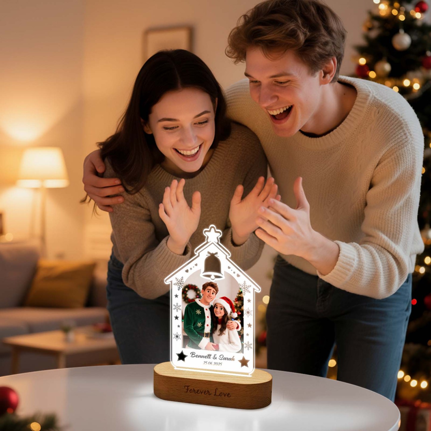 Veilleuse Sapin De Noël Personnalisée, Cadeau Gravé Avec Photo Style Dessin Animé, Cadeau De Noël Idéal Pour Un Couple Ou Une Famille. - MaPhotocaleconFr
