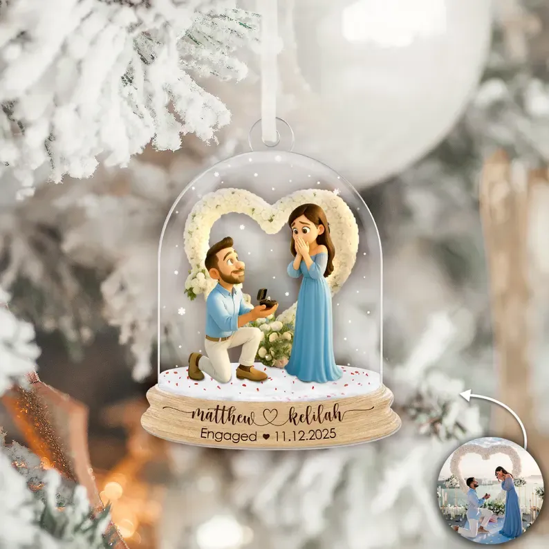Personalisiertes Erstes Weihnachtsornament Zur Verlobung, Acrylfoto-andenken, Bestes Weihnachtsgeschenk Für Paare - DePhotoBoxer