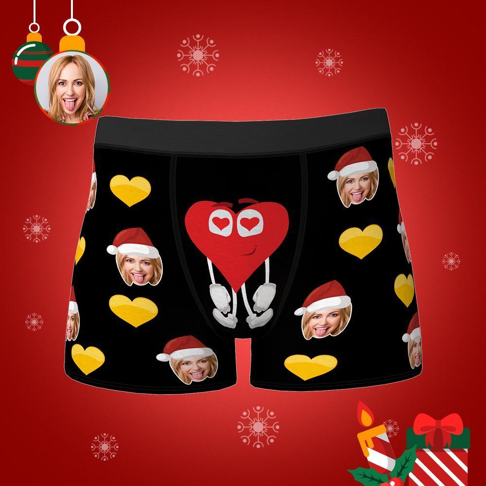 Weihnachtsunterwäsche mit lustigem Gesicht