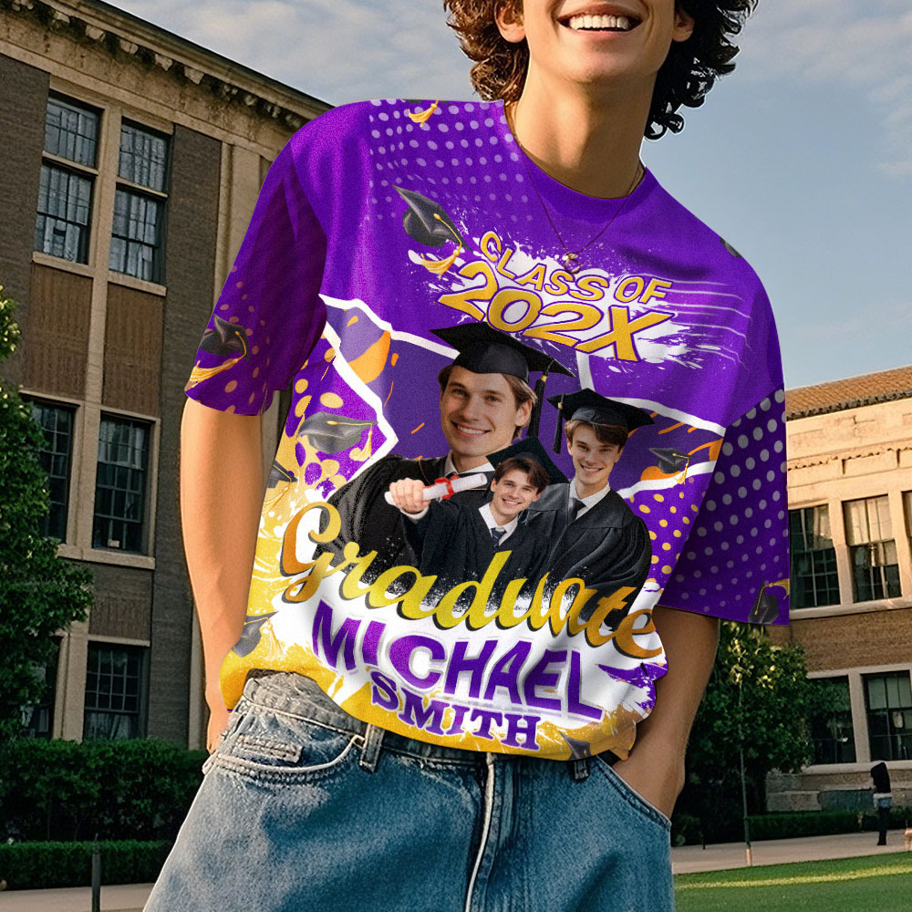 Personalisiertes 3d-abschluss-t-shirt Mit Personalisiertem Namen Und Jahr, Abschlussgeschenk Für Ihn - DePhotoBoxer