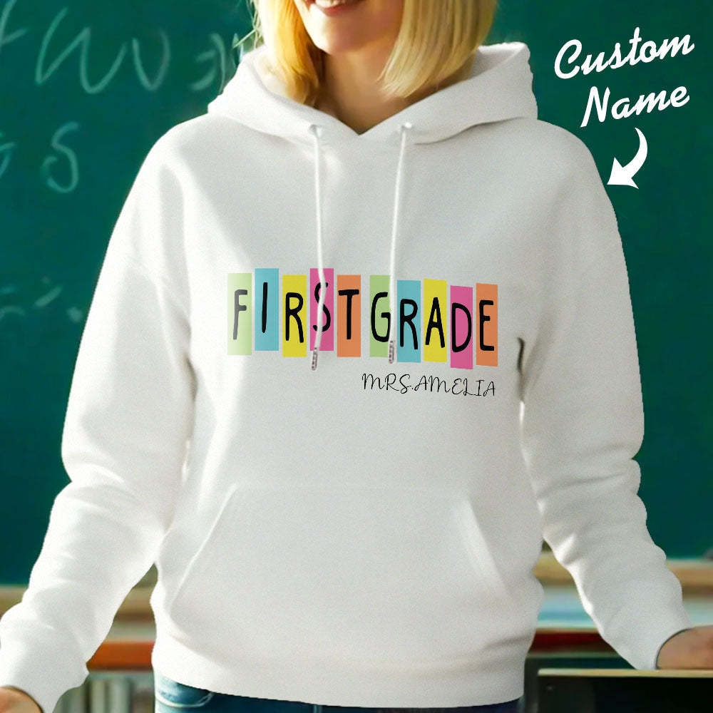 Personalisiertes Kapuzen-sweatshirt Der Ersten Klasse Für Lehrer Mit Individuellem Namen, Kapuzen-sweatshirt Für Den Schulanfang - DePhotoBoxer