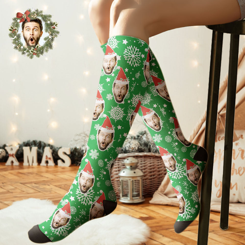 Benutzerdefinierte Kniehohe Socken Mit Personalisiertem Gesicht Und Weihnachtssocken Mit Schneeflocke - DePhotoBoxer