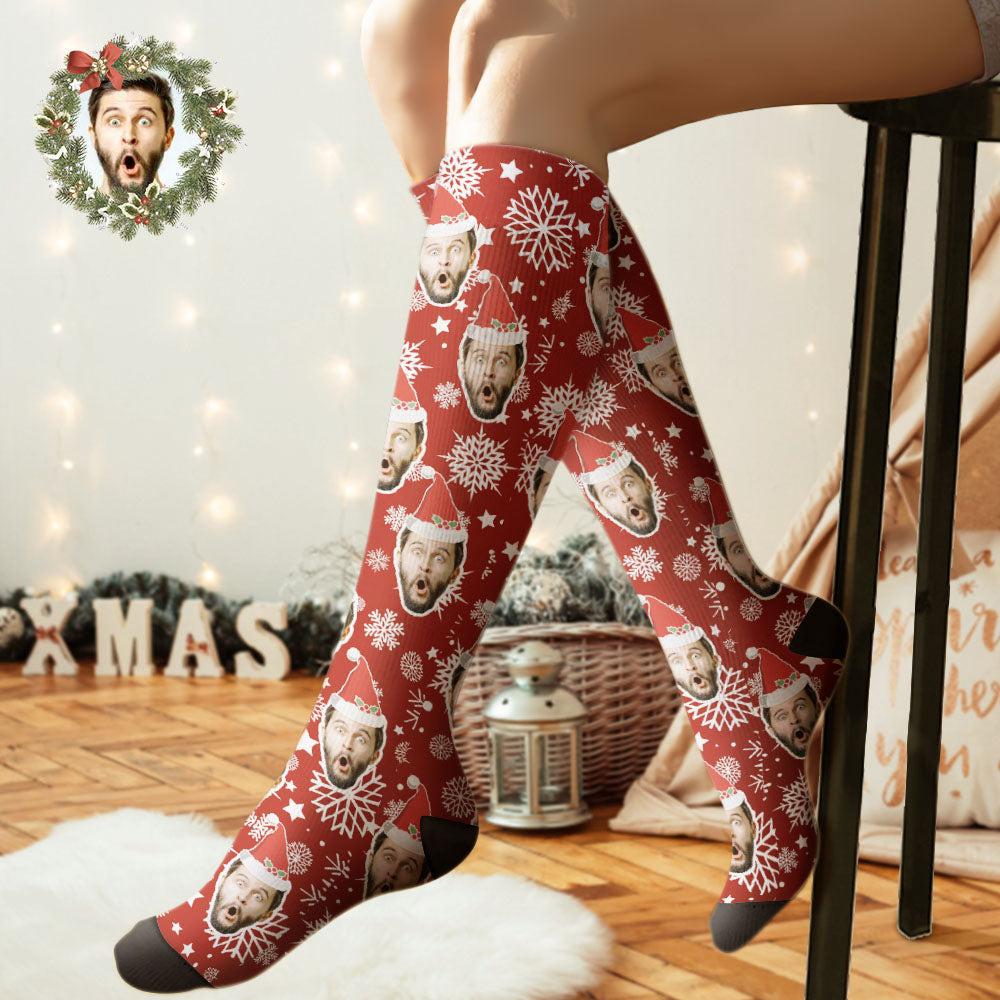 Benutzerdefinierte Kniehohe Socken Mit Personalisiertem Gesicht Und Weihnachtssocken Mit Schneeflocke - DePhotoBoxer