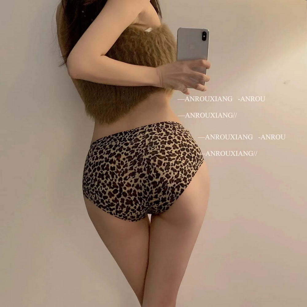 Nahtlose Höschen Für Frauen Sommer Dünne Leopard Print 2024 Neue Mid-taille Sexy Hohl Dünnen Riemen Reine Desire Eis Seide Slip - DePhotoBoxer