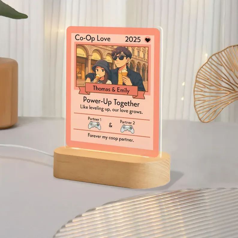 Personalisierte Anime-spielkarten-nachtlampe Mit Holzsockel, Individuelles Geschenk Für Paare Zum Valentinstag, Jahrestag, Zur Hochzeit Oder Zum Geburtstag Für Gamer (für Ihn Oder Sie) - DePhotoBoxer
