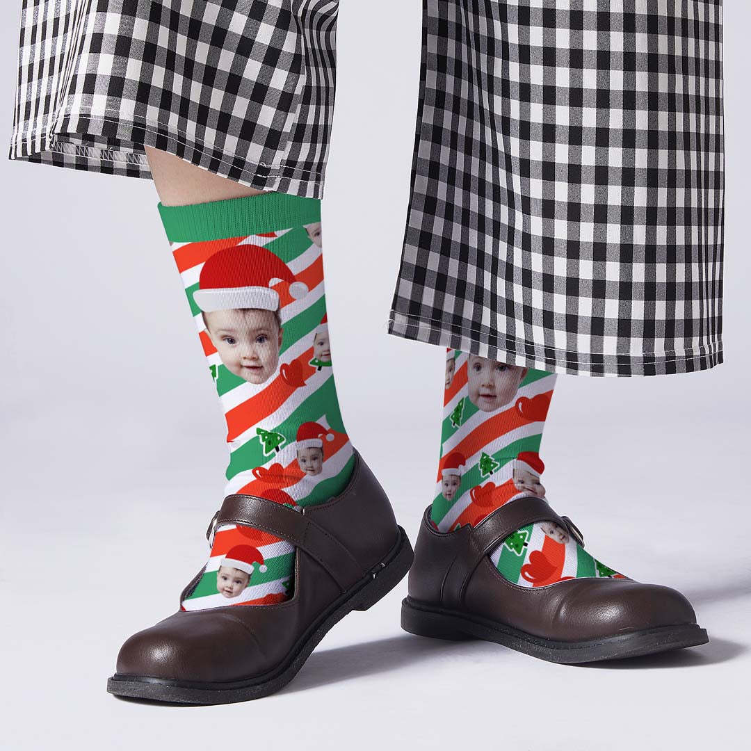 Custom Santa Hats Face Socks Heart Diagonal stripes - PhotoBoxer