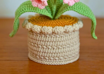 Gehäkelte Rose/Maiglöckchen – Romantisches LED-Nachtlicht, Leuchtende Strickblume Für Sie - meinemondlampe