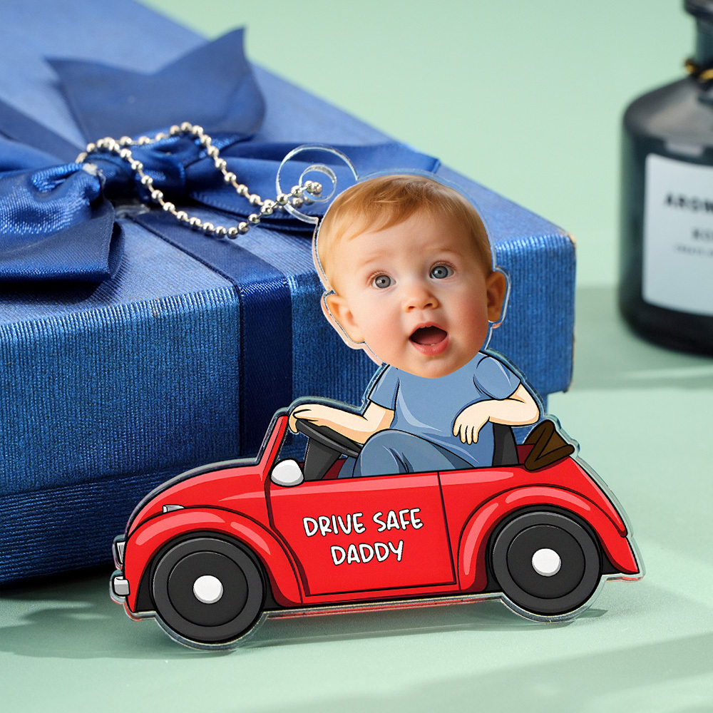 Personalisiertes Foto „ein Baby Macht Die Liebe Stärker" – Personalisiertes Autoornament Für Die Familie – Acryl In Individueller Form – Geschenk Für Familienmitglieder