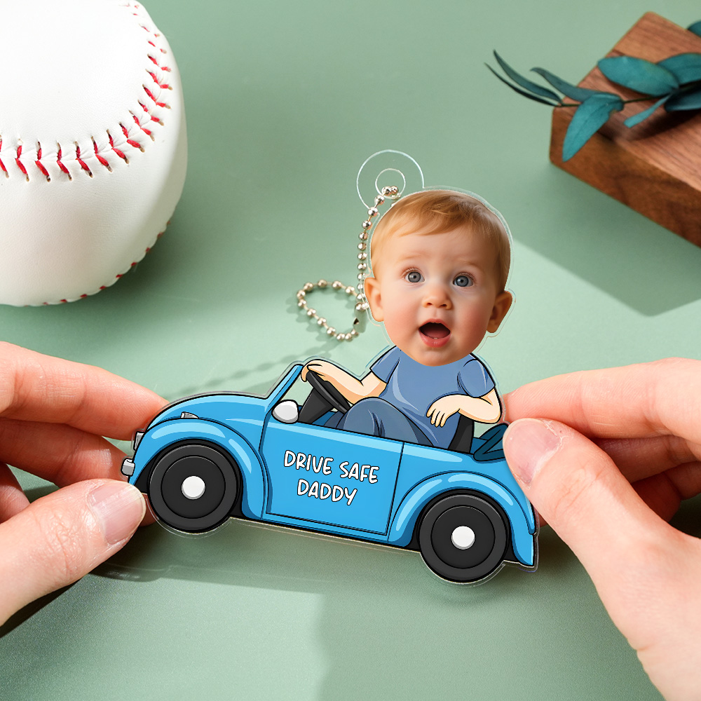 Personalisiertes Foto „ein Baby Macht Die Liebe Stärker" – Personalisiertes Autoornament Für Die Familie – Acryl In Individueller Form – Geschenk Für Familienmitglieder