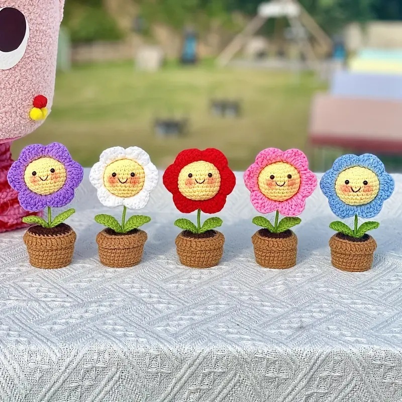 Gehäkelter Mini-blumentopf Mit Smiley-motiv, Regenbogen-pastell-schreibtischdeko - meinemondlampe