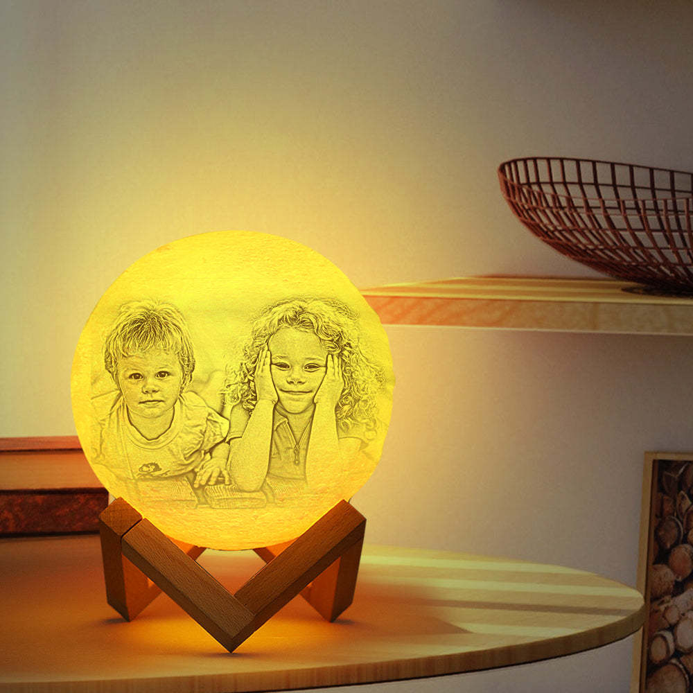 Mondlampe Mit Individueller Fotogravur Im 3d-druck, Kreative Idee Für Freunde – Tippen Sie Auf Drei Farben - meinemondlampe
