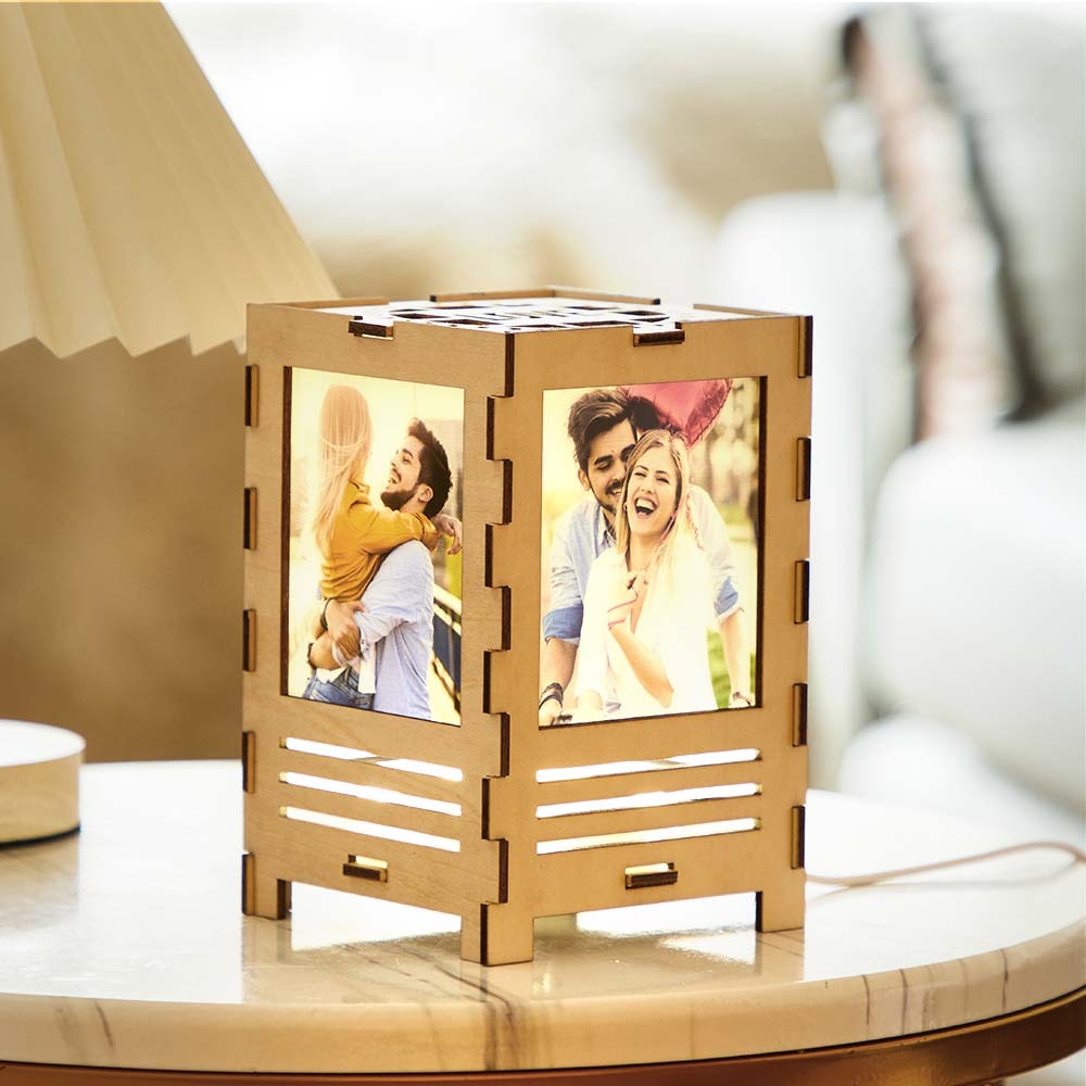 Benutzerdefinierte Vierseitige Fotos Holzlampe Tisch Nachtlicht Dekoration Geschenk Für Liebhaber - meinemondlampe