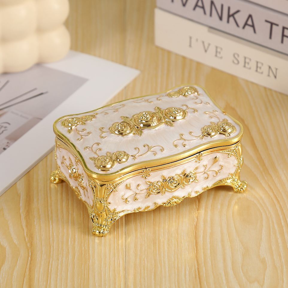 Niedliches Lila Sonnenblumen-Charm-Armband Für Frauen – Elegantes Vergoldetes Blumenarmband, Verstellbares Schmuckgeschenk Im Prinzessinnen-Stil - meinemondlampe